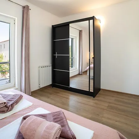 Slanica-murter Apartment